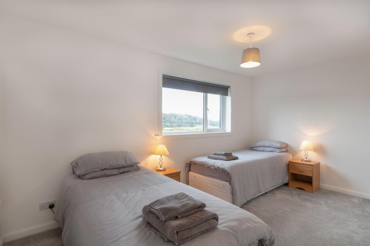 Grampian Serviced Apartments - Park View Elgin Bagian luar foto
