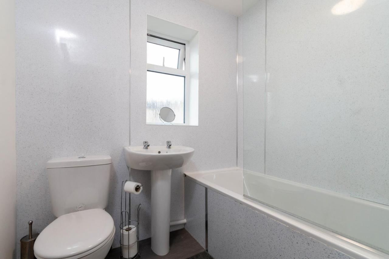 Grampian Serviced Apartments - Park View Elgin Bagian luar foto